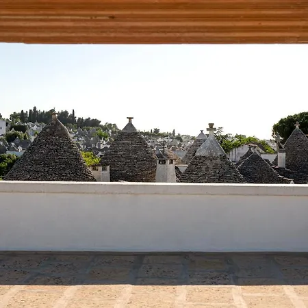 Lamia Mari'- Aia Piccola * Alberobello