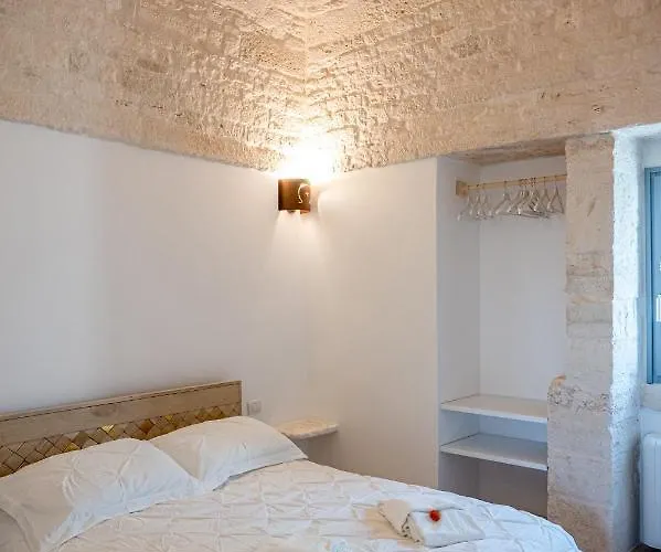 Lamia Mari'- Aia Piccola *