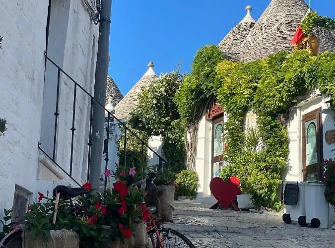 Lamia Mari'- Aia Piccola Ferienhaus Alberobello